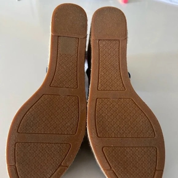 NWOT Tory Burch Frieda Espadrilles Navy Blue - Picture 2 of 7
